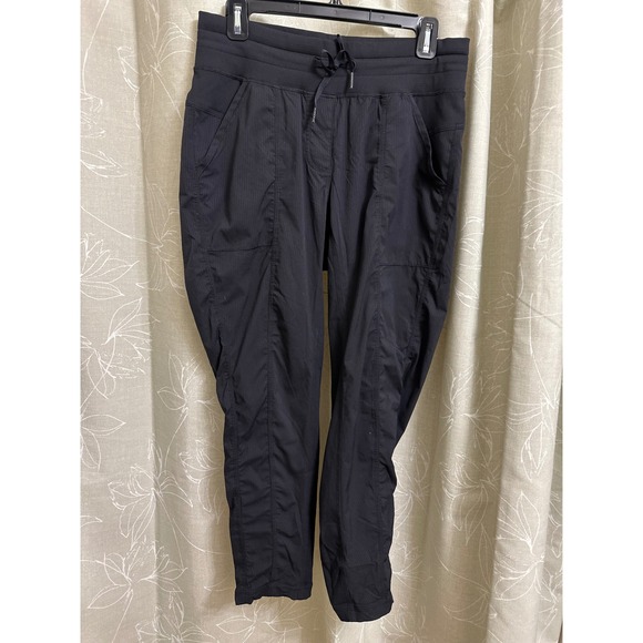 Lululemon Dance Studio - Picture 5 of 8